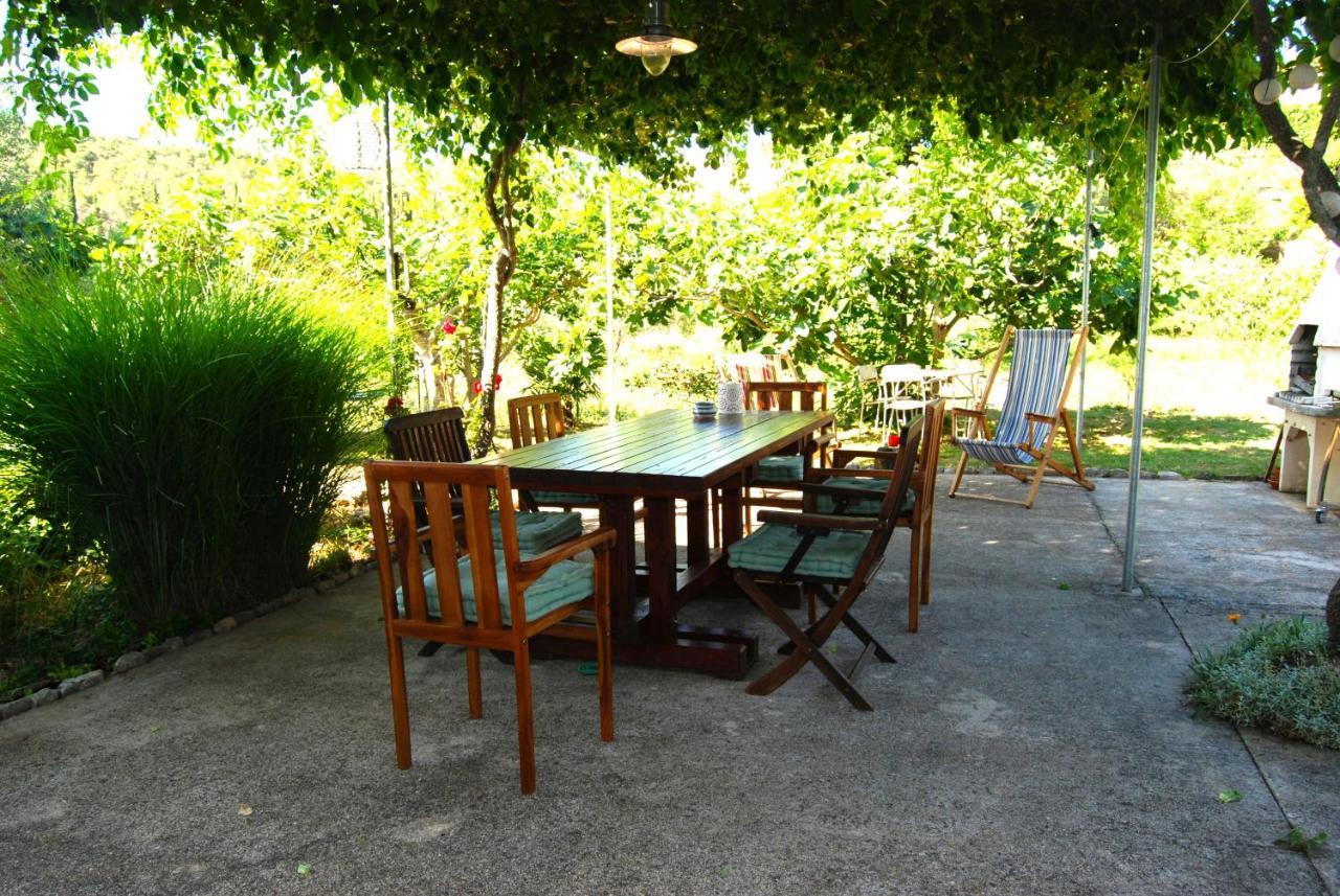 Rustic Holiday Home Miketa Lukoran المظهر الخارجي الصورة